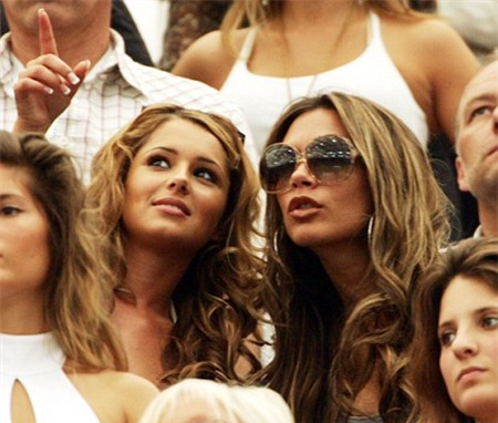 Vic và Cheryl thân thiết như chị em tại World Cup 2006.