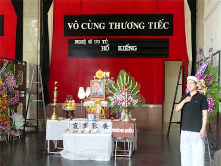 NSƯT Hồ Kiểng đã giã từ cõi tạm