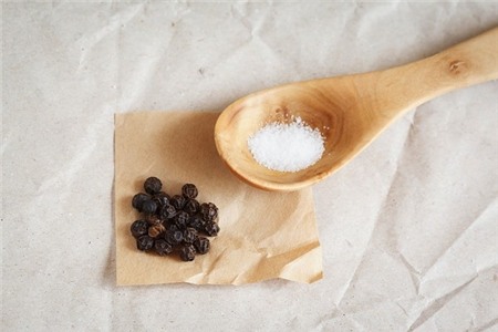 Những thứ mẹ nên thận trọng khi con ăn dặm 1