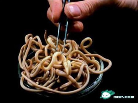 Kinh hoàng những phụ nữ