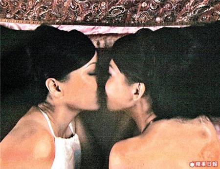 Phim Hoa ngữ 2013 ngầm cổ vũ quan hệ đồng tính 2