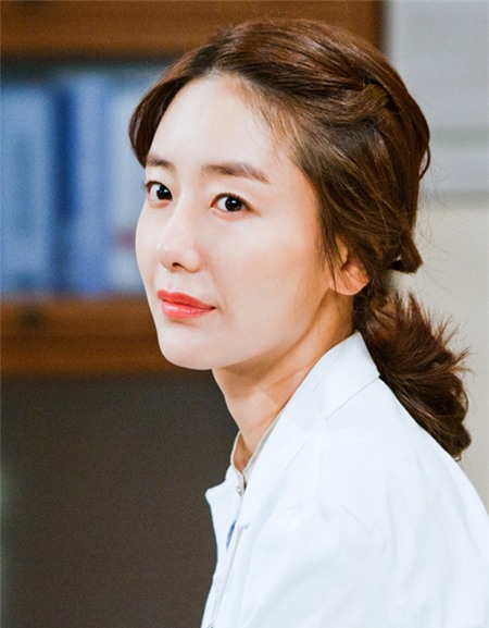 4 nữ bác sĩ xinh đẹp của màn ảnh Hàn, Phim, nu bac si tren man anh, phim han, ngoi sao, bao ngoi sao, dien vien, phim, phim hay, phim hay nhat, phim moi, xem phim