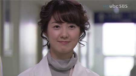 4 nữ bác sĩ xinh đẹp của màn ảnh Hàn, Phim, nu bac si tren man anh, phim han, ngoi sao, bao ngoi sao, dien vien, phim, phim hay, phim hay nhat, phim moi, xem phim