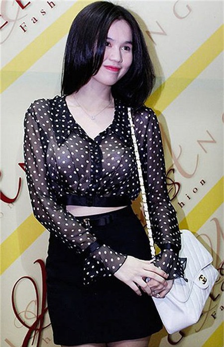 Ngọc Trinh - tín đồ cuồng nhiệt của chấm bi - 4