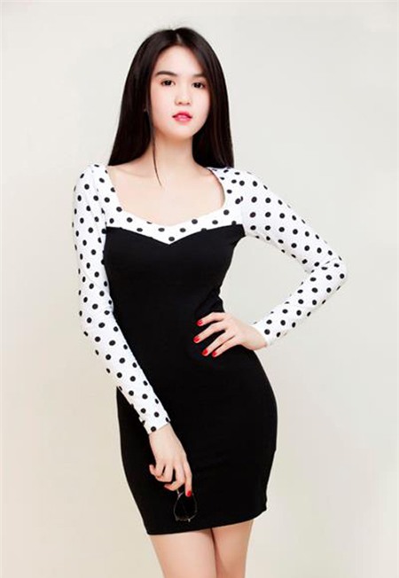 Ngọc Trinh - tín đồ cuồng nhiệt của chấm bi - 6