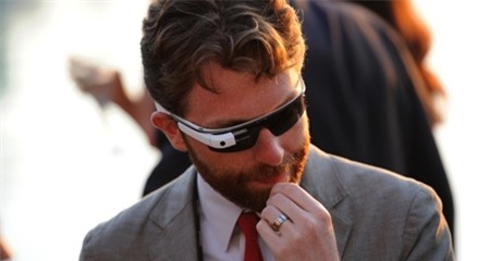 Google Glass, chê, Engadget, Business Insider