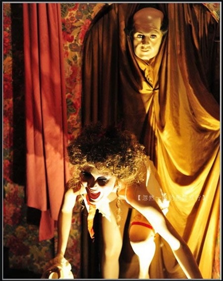 Đỏ mặt với những bảo tàng tình dục