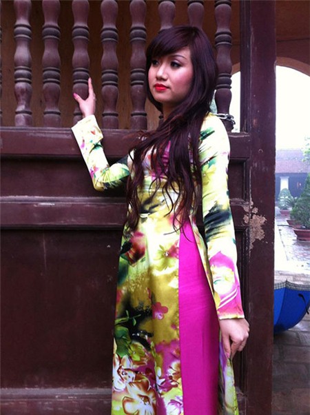 Bạn gái Hiệp gà đi làm y tá - 2