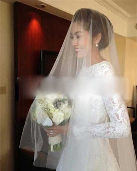 Hà Tăng xa rồi thời xài hàng nhái!, Thời trang, tang thanh ha hang hieu, tang thanh ha vay nhai, tang thanh ha hang nhai, vay nhai, hang hieu, ngoi sao hang hieu, sao viet hang nhai, thoi trang