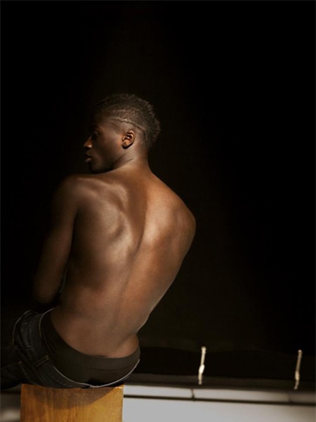 Tiền đạo 18 tuổi M'Baye Niang.