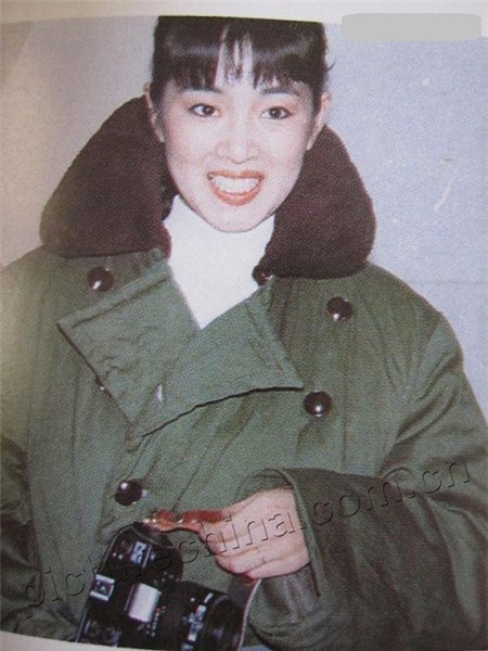 Chuyện chưa kể về cuộc đời minh tinh Củng Lợi