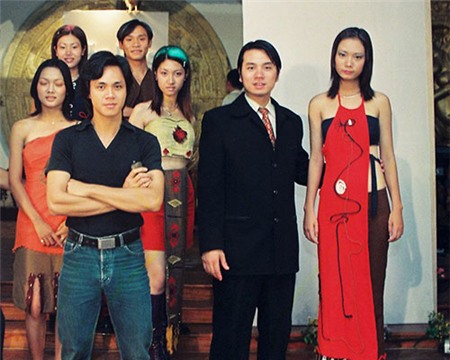 Gặp lại anh Quốc của Những ngọn nến trong đêm - 2