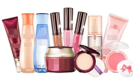 Mặt bỏng rộp vì dùng kem chống nắng mua trên mạng 2