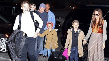 Những khoảnh khắc hạnh phúc bên gia đình của Beckham