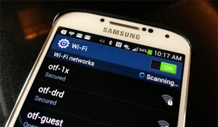 Galaxy S4 xảy ra lỗi kết nối với router của D-Link.