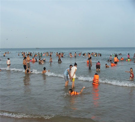 Bãi biển Tuy Hòa, khu vực 2 học sinh bị đuối nước ngày 19.5.