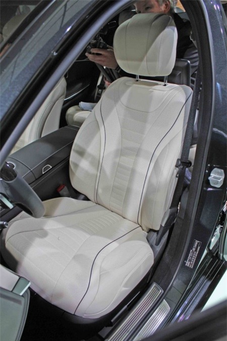 7 điều thú vị của xe S-Class thế hệ mới