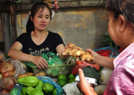 Gừng Trung Quốc được bày bán tại chợ Đồng Xuân (Hà Nội).