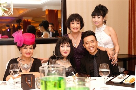 Diễn viên Thẩm Thúy Hằng bất ngờ tái xuất - 2