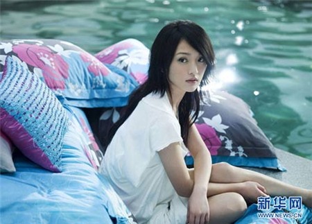 10 sao bự Cbiz không bằng cấp, Phim, chau kiet luan, chau tan, co thien lac, truong ba chi, co cu co, gia tinh van, kha di man, luu duc hoa, trinh tu van, ngoi sao, bao ngoi sao, dien vien, phim, phim hay, phim hay nhat, phim moi, xem phim, hau truong phim