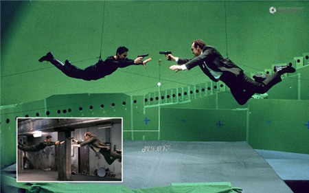 Trong "The Matrix", hai diễn viên đã được treo lên để có được một cảnh quay bắt nhau hoành tráng.