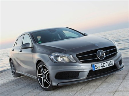 Mercedes thu hồi xe sang sắp ra mắt ở VN
