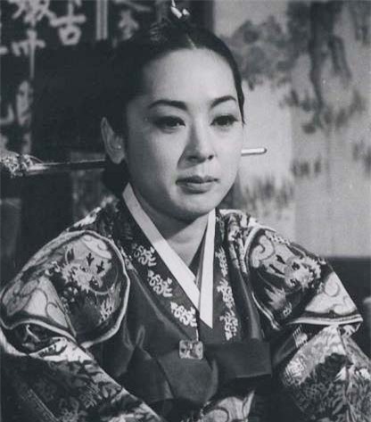 Đọ sắc 9 nàng Jang Ok Jung trong lịch sử 4