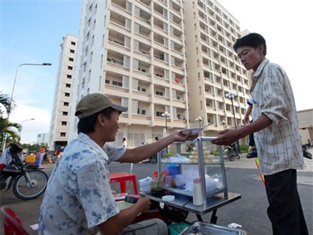 Nhà ở xã hội: Đầu vào tấp nập, đầu ra mơ hồ!