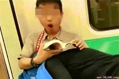 Trung Quốc: Cặp đôi làm