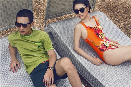 Bộ ảnh được thực hiện với sự hỗ trợ về trang điểm của Bul Nguyễn.