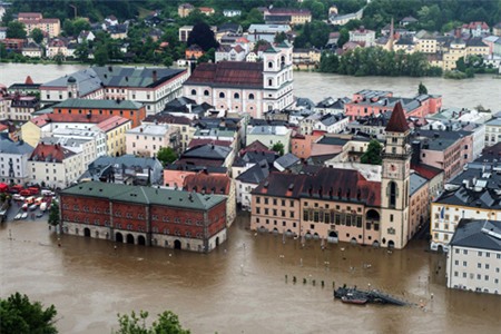 Parts of the old town re flooded by the river Danube in Passau, southern Germany, Sunday, June 2, 2013. Heavy rainfalls cause flooding along rivers and lakes in Germany, Austria and the Czech Republic. (AP