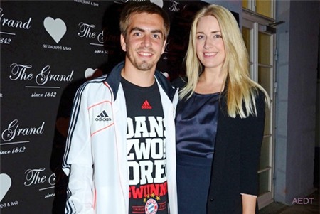 Philipp Lahm bên bà xã Claudia.