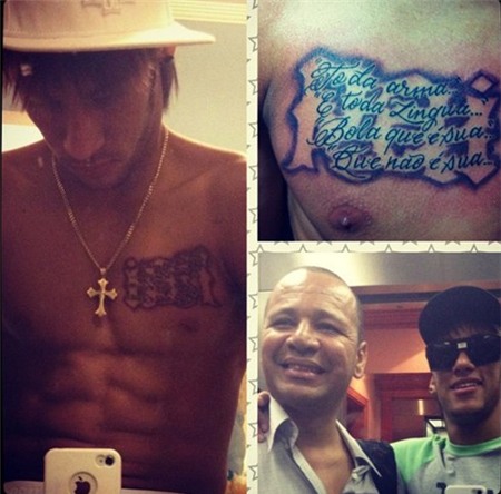 Ở bên ngực trái, Neymar xăm dòng chữ tri ân bố của anh