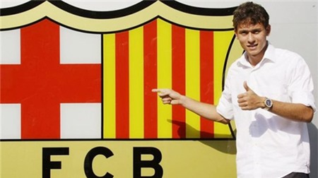 Điểm mặt những ngôi sao Brazil thất bại ở Nou Camp