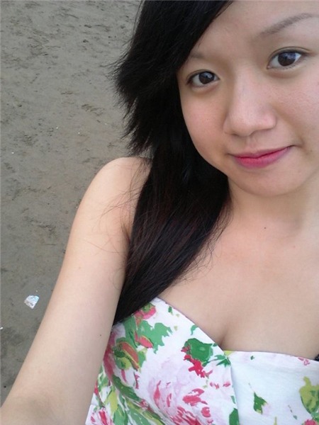 Bạn gái mới của Hiệp gà làm trong lĩnh vực y tế.