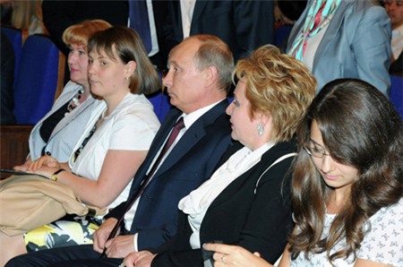 Russian President Vladimir Putin and his wife, Lyudmila, announced Thursday on nationwide television that their marriage is over, ending years of media speculation about the couple’s relationship. The announcement followed the Putins’ joint outing to a ballet performance – the first time they had been seen in public since the president’s inauguration in May 2012.