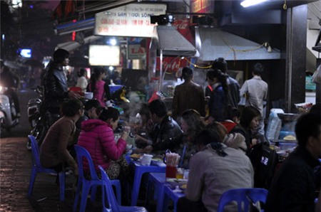 Những quán ăn đắt vẫn đông khách ở Hà Nội 10