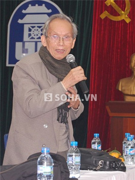 Nhạc sĩ Huy Thục: 