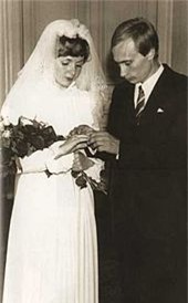 Putin, ly dị, Lyudmila
