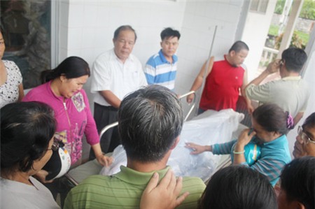 Tai nạn 6 người chết: 15 phút định mệnh, Tin tức Việt Nam, Tin tức trong ngày, tai nan 6 nguoi chet, xe may va o to 6 nguoi tu vong, xe may va o to, tai nan nghiem trong, tai nan dac biet nghiem trong, tai nan chet nguoi, tai nan giao thong, tngt, tai nan, bao, tin nhanh, tin hot, tin tuc, vn