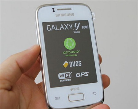 Smartphone nào được người Việt mua nhiều tháng 6?