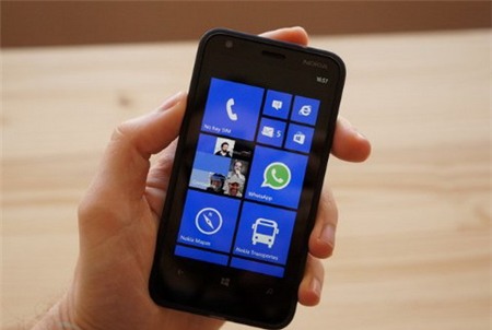 Smartphone nào được người Việt mua nhiều tháng 6?