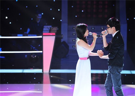 Quốc Trung cám ơn Mr. Đàm vì cứu học trò - 10