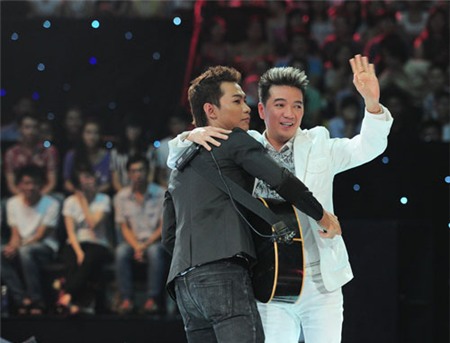 The Voice: HLV Quốc Trung đang… sai lầm? | The Voice 2013,Giọng Hát Việt 2013,Diva Hồng Nhung,Mỹ Linh,Đàm Vĩnh Hưng 2013,Nhạc sĩ Quốc Trung