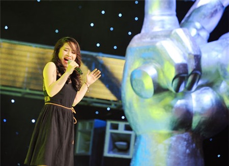 The Voice: HLV Quốc Trung đang… sai lầm? | The Voice 2013,Giọng Hát Việt 2013,Diva Hồng Nhung,Mỹ Linh,Đàm Vĩnh Hưng 2013,Nhạc sĩ Quốc Trung