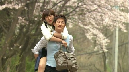 Cảnh cõng - đặc sản của phim Hàn Quốc 1