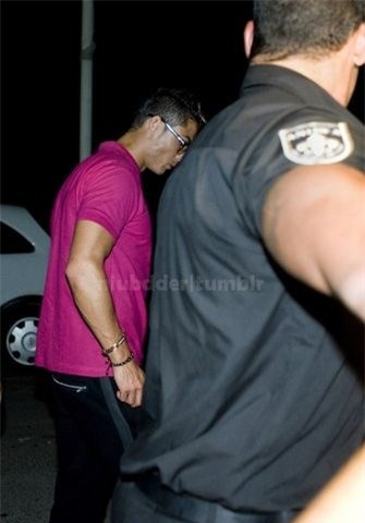 Ronaldo sớm trở lại Tây Ban Nha để cùng Real chuẩn bị cho mùa giải mới.