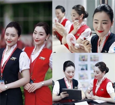 Nữ tiếp viên trang điểm lòe loẹt, hành khách phát hoảng