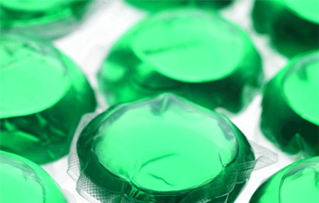 Viên thuốc tẩy giống viên kẹo dễ gây nhầm lẫn