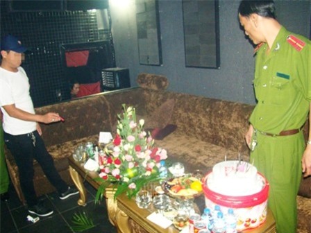 Đột kích, vũ trường, Sài Gòn, bắt gọn, ma túy, thuốc lắc